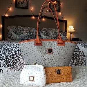 Dooney and Bourke Andie Tote Set of 3